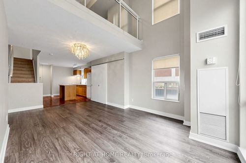501-77 Lombard St, Toronto, ON, M5C3E1 | Card Image