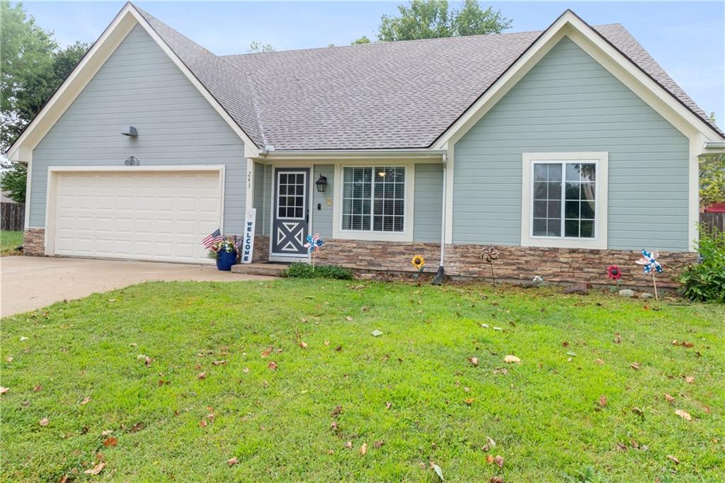 Brooklyn Ct, Blue Springs, MO 64014