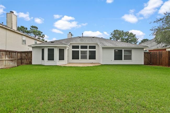 View of the back elevation of the home. | Image 23