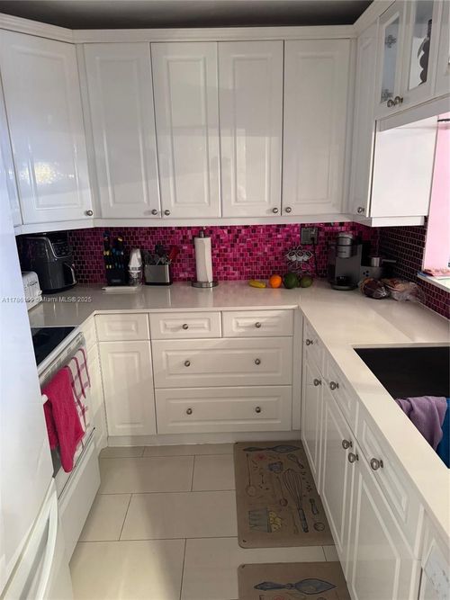 apt-116-5621 Sw 2nd Ct, Margate, FL, 33068-1802 | Card Image