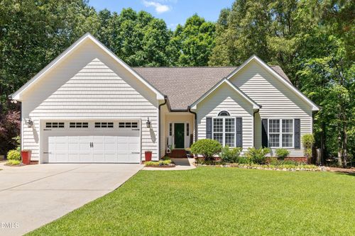 109 Deer Ridge Dr, Selma, NC, 27576-5737 | Card Image