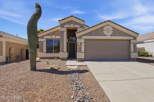 9690 E Country Court, Tucson, AZ, 85749 | Card Image