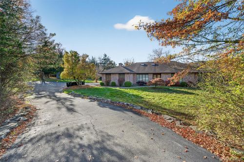 220 Oxford Rd, Chester, NY, 10918-4405 | Card Image