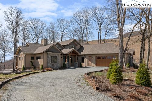 204 Great Sky Drive, Banner Elk, NC, 28604 | Card Image