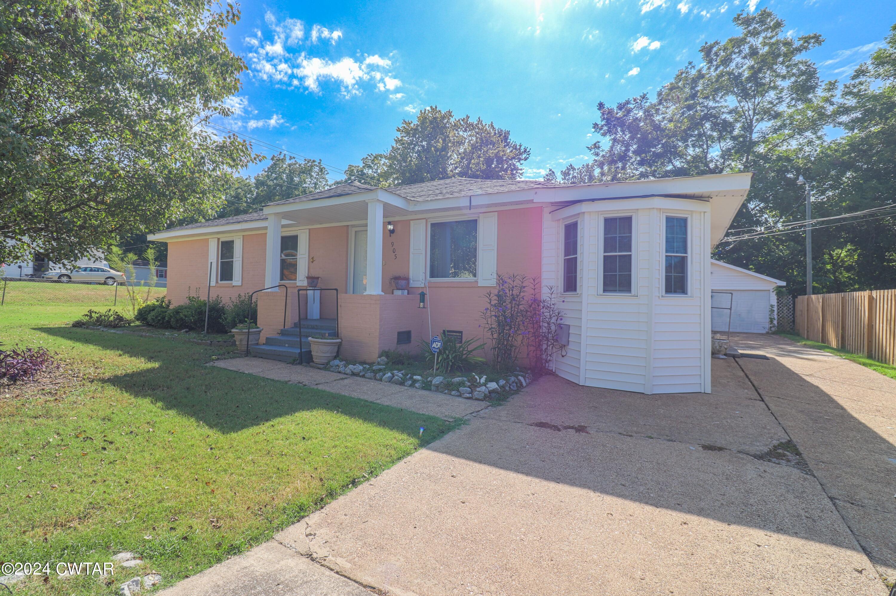 Monroe Ave, Brownsville, TN 38012