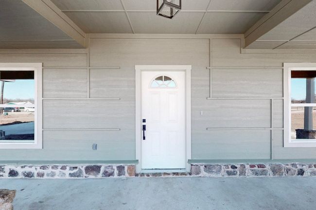 View of exterior entry | Image 7