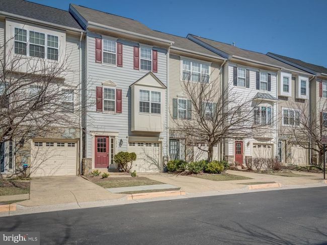 13510 Turquoise Ln, Townhouse with 4 bedrooms, 4 bathrooms and null parking in HERNDON VA | Image 5