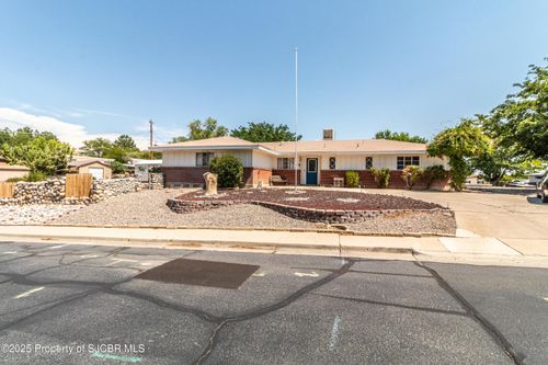 3800 N Sunset Ave, Farmington, NM, 87401-9240 | Card Image