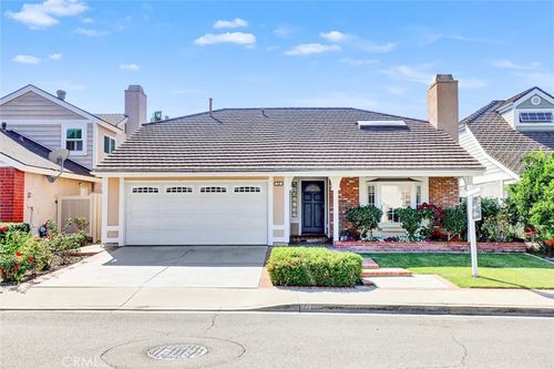 24 Field, Irvine, CA, 92620 | Card Image