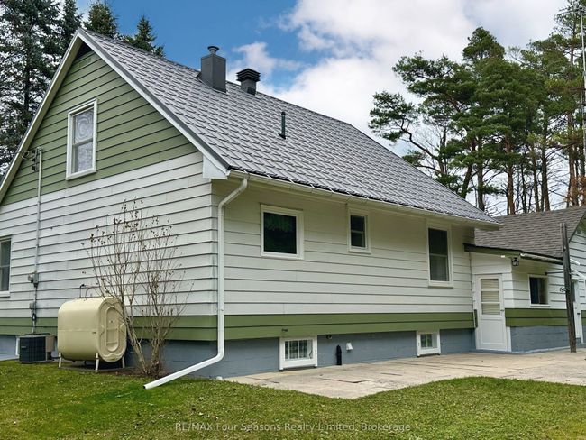 5601 County Rd 9, House other with 3 bedrooms, 1 bathrooms and 6 parking in New Lowell ON | Image 6