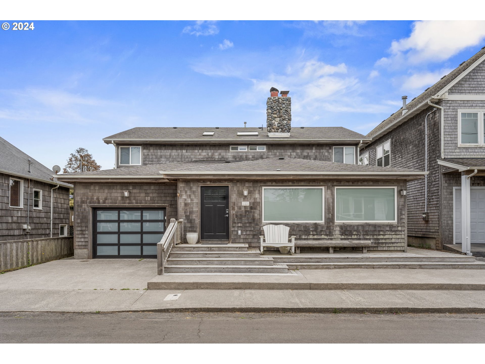 7th Ave, Seaside, OR 97138