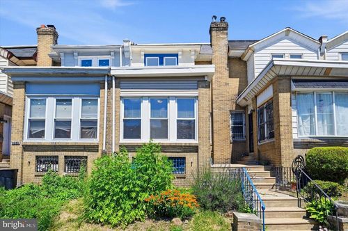 5851 Fernwood St, PHILADELPHIA, PA, 19143-3920 | Card Image