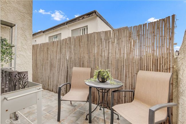 APT-5 - 534 E Hazel St, Townhouse with 2 bedrooms, 3 bathrooms and 2 parking in Inglewood CA | Image 4