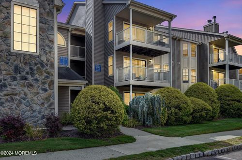 54-54 Lear Ct, East Brunswick, NJ, 08816-1852 | Card Image