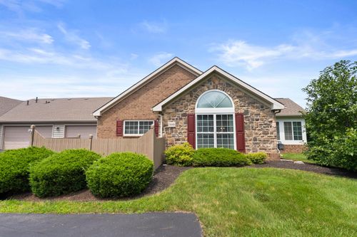 8-5686 Asherton Woods Dr, Westerville, OH, 43081-7513 | Card Image