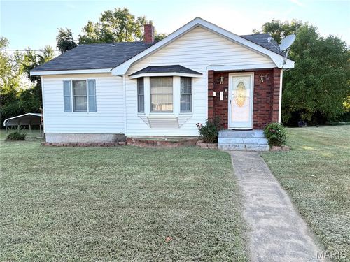201 S Warfel St, Salem, MO, 65560-1729 | Card Image