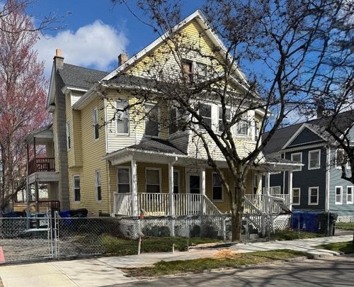 33-31-33 Suffolk St, Springfield, MA, 01109-2822 | Card Image
