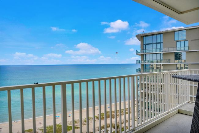 APT-2010 - 750 N Ocean Blvd, Condo with 2 bedrooms, 2 bathrooms and null parking in Pompano Beach FL | Image 4