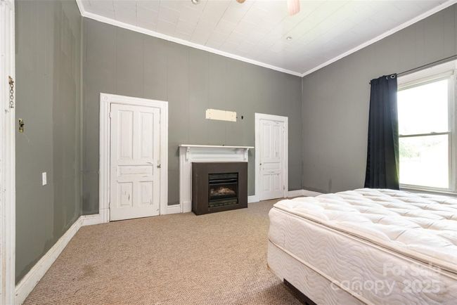 1637 N College Ave, House other with 4 bedrooms, 2 bathrooms and null parking in Newton NC | Image 23