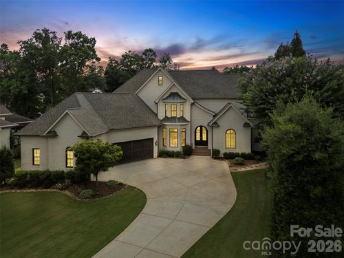 18407 Peninsula Cove Ln, Cornelius, NC, 28031-7748 | Card Image