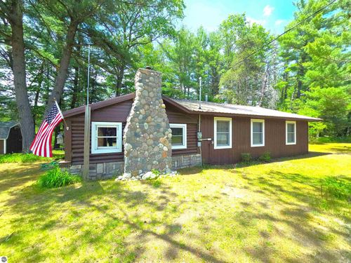 9890 Angel Rd Se, Fife Lake, MI, 49633-8066 | Card Image