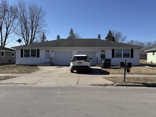1269 Primrose Lane, NEENAH, WI, 54965 | Card Image