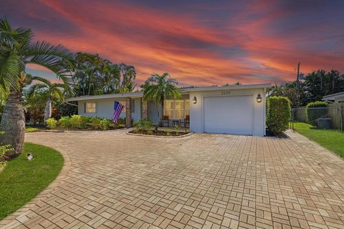 2220 Ne 34th Ct, Lighthouse Point, FL, 33064-7526 | Card Image