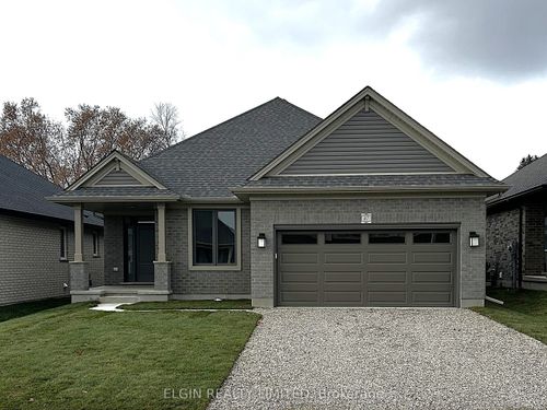 47 Lark St, Tillsonburg, ON, N4G0K8 | Card Image