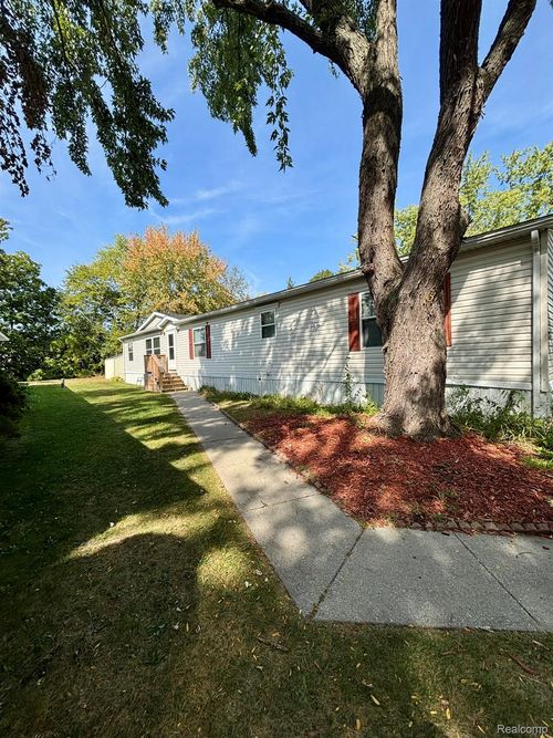 lot-176-4041 Grange Hall Rd, Holly, MI, 48442-1927 | Card Image