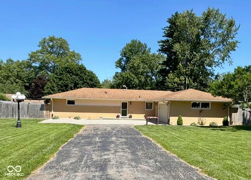 9940 W Sunset Ln, Elwood, IN, 46036-8830 | Card Image