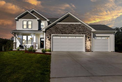 W176N7392 Amethyst Drive, Menomonee Falls, WI, 53051 | Card Image