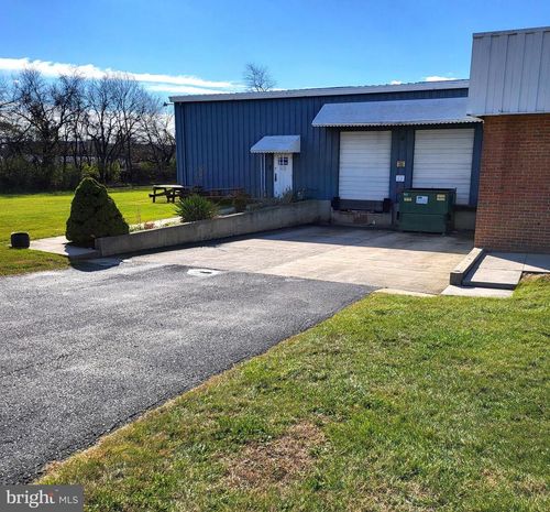 531 Corning Way, Martinsburg, WV, 25405-7363 | Card Image