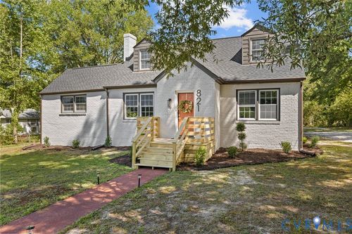 821 Fort Lee Rd, Petersburg, VA, 23803-5401 | Card Image