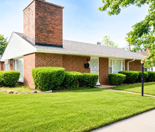 1021 Wentworth Ave, Calumet City, IL, 60409-5328 | Card Image