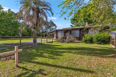 219 Watie Road, House other with 2 bedrooms, 2 bathrooms and null parking in Anahuac TX | Image 2