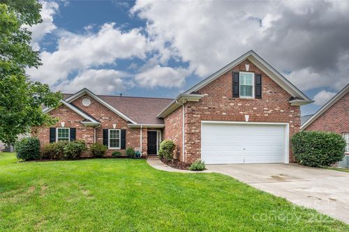 12617 Hill Pine Rd, Midland, NC, 28107-7801 | Card Image
