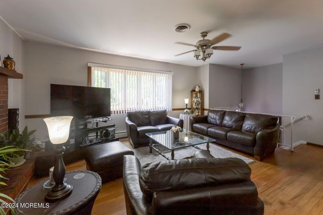 5 Morley Pl, House other with 3 bedrooms, 3 bathrooms and null parking in North Haledon NJ | Image 4