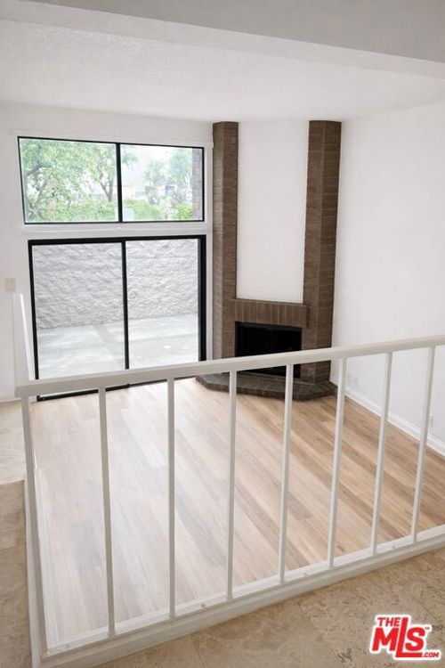 3-13000 Mindanao Way, Marina del Rey, CA, 90292 | Card Image