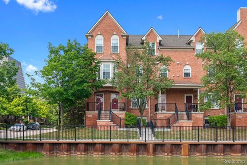 20072 Rodeo Ct, Southfield, MI, 48075-1283 | Card Image