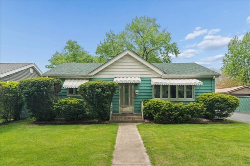 11024 Oxford Ave, Chicago Ridge, IL, 60415-2137 | Card Image