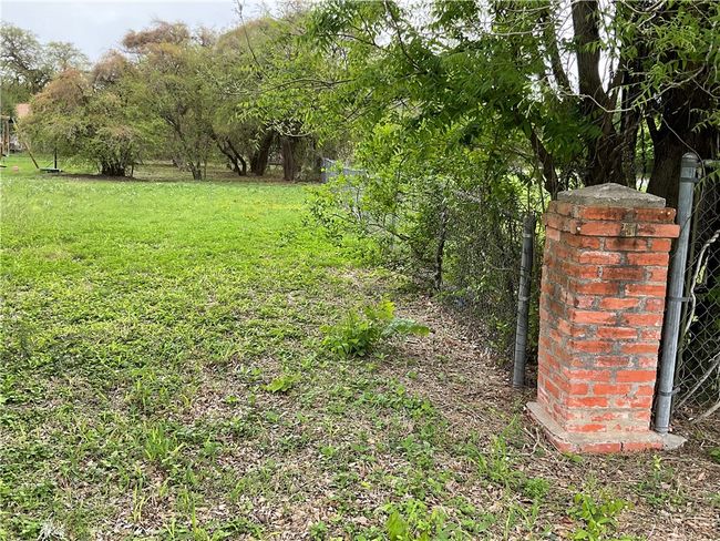 417 Avenue B, Home with 0 bedrooms, 0 bathrooms and null parking in Sinton TX | Image 8