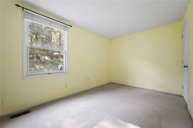 282 Quail Run Rd, Condo with 2 bedrooms, 2 bathrooms and 1 parking in Venetia PA | Image 19