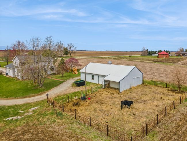 822 40 Th Ave, Home with 4 bedrooms, 4 bathrooms and null parking in Pleasantville IA | Image 10
