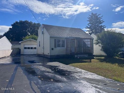 87 Consaul Rd, Colonie, NY, 12205-3719 | Card Image
