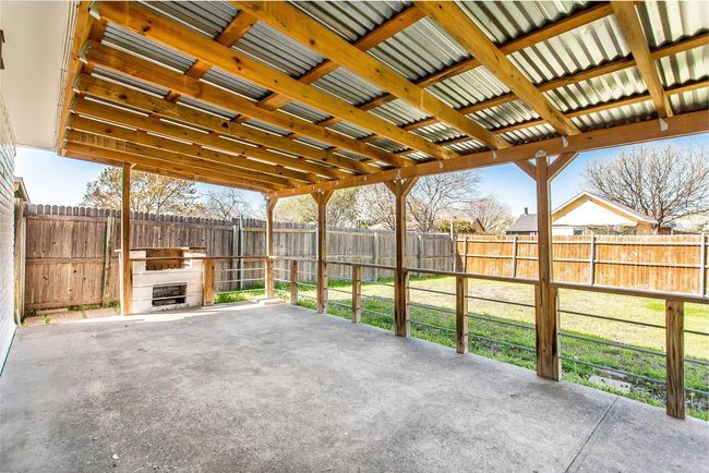 5641 Perrin St, House other with 3 bedrooms, 2 bathrooms and null parking in The Colony TX | Image 24