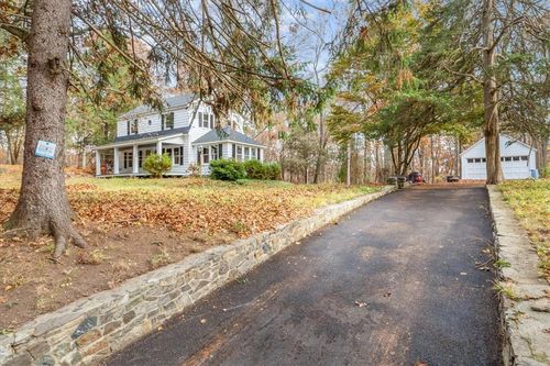 1335 Croton Lake Rd, Yorktown Heights, NY, 10598-6210 | Card Image