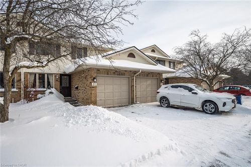 21-375 Kingscourt Dr, Waterloo, ON, N2K3N7 | Card Image