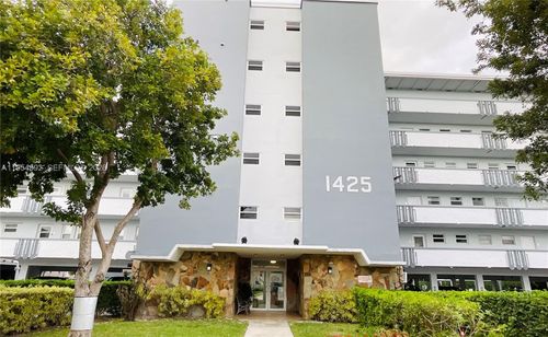 apt-209-1425 Atlantic Shores Blvd, Hallandale Beach, FL, 33009-3742 | Card Image