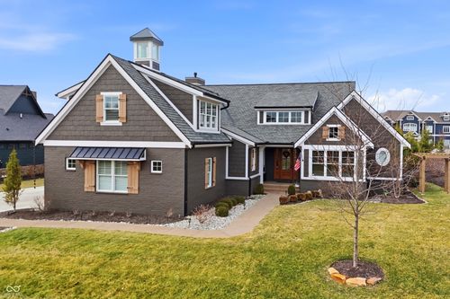 1096 Chatham Hills Blvd, Westfield, IN, 46074-4308 | Card Image