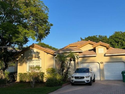 2973-2973 Nw 97th Ct, Doral, FL, 33172-1099 | Card Image